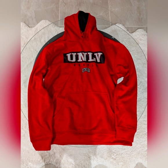 NWT UNLV Red Hoodie medium - Picture 1 of 5